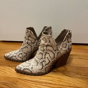 Steve Madden Snake Skin Booties - Size 8.5